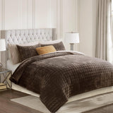 SISXSO Luxury Velvet Quilt Set King Size Bedding Sets, Ultra Soft Velvet Comforter Set, Lightweight Channel Box Stitch Oversized Bedspread Coverlet for All Season, with 2 Shams, Beige