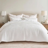 SISXSO Luxury Velvet Quilt Set King Size Bedding Sets, Ultra Soft Velvet Comforter Set, Lightweight Channel Box Stitch Oversized Bedspread Coverlet for All Season, with 2 Shams, Beige