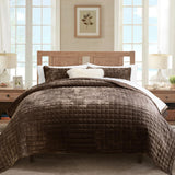 SISXSO Luxury Velvet Quilt Set King Size Bedding Sets, Ultra Soft Velvet Comforter Set, Lightweight Channel Box Stitch Oversized Bedspread Coverlet for All Season, with 2 Shams, Beige