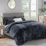 SISXSO Luxury Velvet Quilt Set King Size Bedding Sets, Ultra Soft Velvet Comforter Set, Lightweight Channel Box Stitch Oversized Bedspread Coverlet for All Season, with 2 Shams, Beige