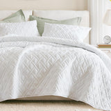 SISXSO Comfort Quilt Set- Double Sided Stitching Design Summer Blanket, Lightweight, Soft, All Season Bedding Layer, Matching Sham, White, Coverlet King (104"x90") 3 Piece
