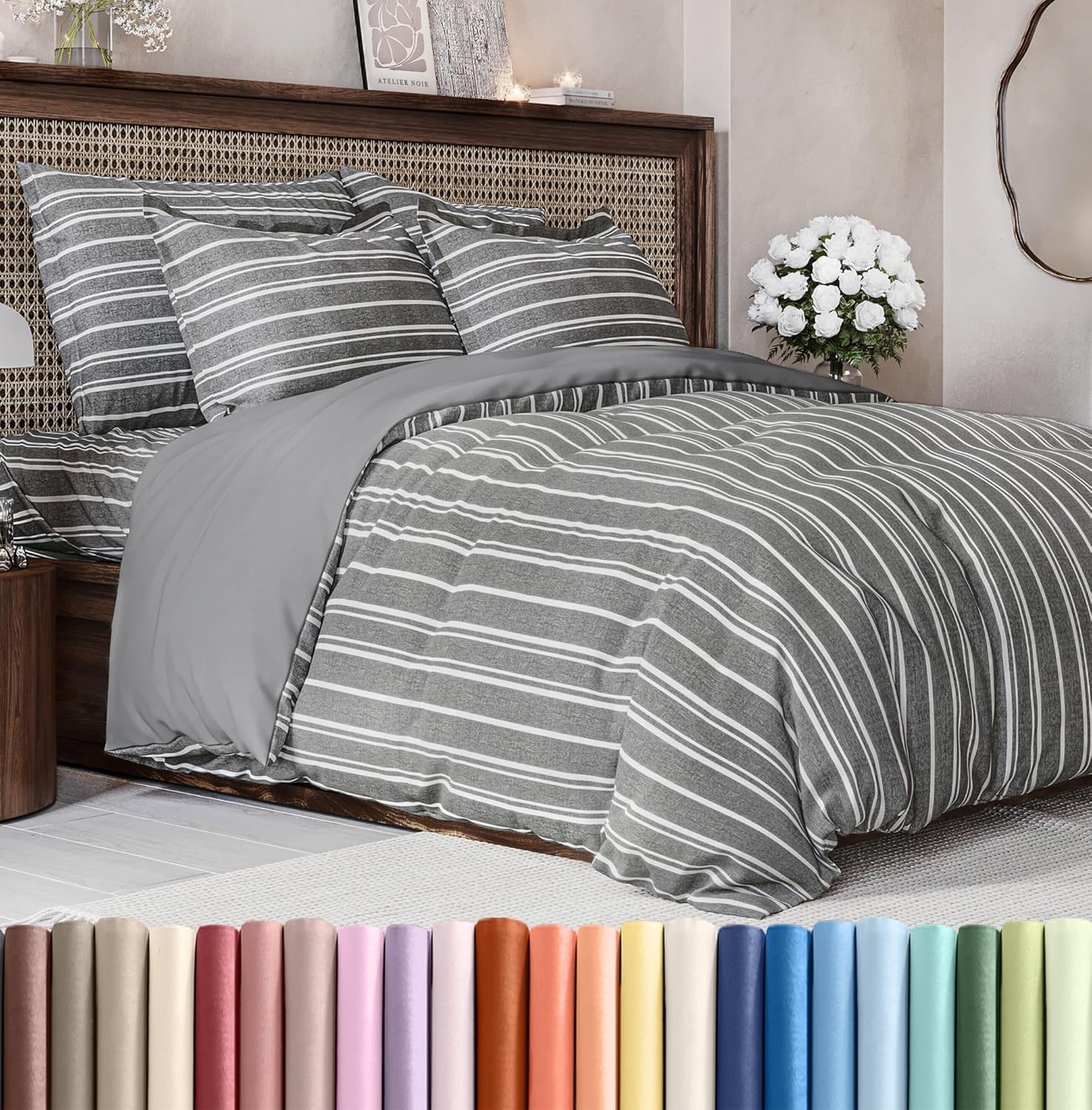 SISXSO Duvet Cover Queen Size Set - Extra Soft Queen Size Duvet Cover 90 x 90 with 2 Pillow Shams - Hotel Luxury Easy Care and Fade Free w/Zipper Closures & Ties - Comfy Breathable Bedding Set (Navy Blue)