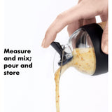 Garrafa pequena para molho de salada - preta 