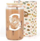 SISXSO Initial Glass Cup, Monogrammed Gifts for Women, 16 oz Glass Cups w/Lids Straws, Iced Coffee, Beer Can Shaped Glass Tumbler w/Straw Lid - Personalized Christmas, Birthday Gifts for Her